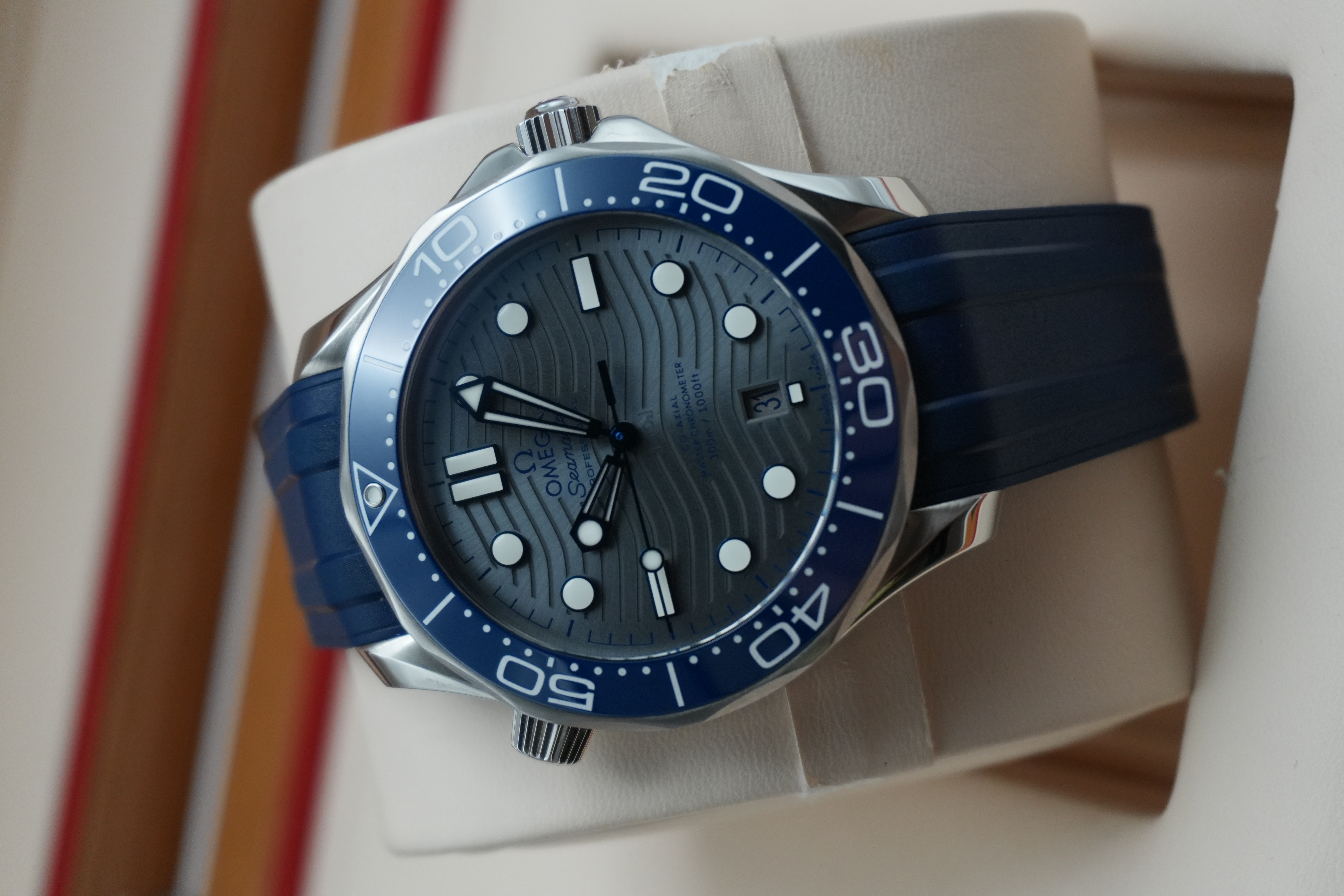 Omega Seamaster Diver 300m 42mm - 210.32.42.20.06.001