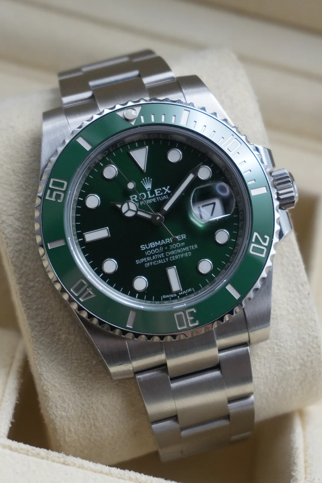 Rolex Submariner Date 40mm 'Hulk'